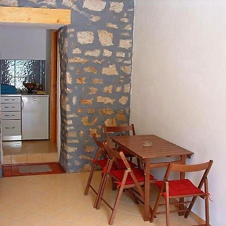 Appartement In Einem Dalmatischen Haus In Novigrad-Dalmatien Neben Zadar Novigrad  Exterior photo